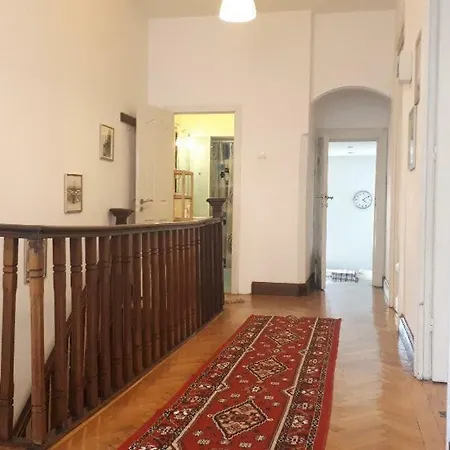 Central Rent House